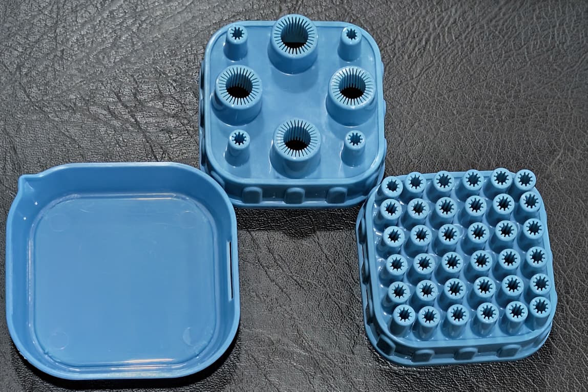 2-in-1Electric Bazooka Boom Feast Bubble Gun Perfect Party Gift for Kids Space Rocket Bazooka Bubble Gun